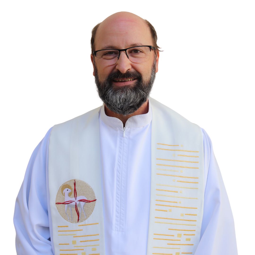 Posse do padre Adelar Dalsoto acontece na missa do próximo domingo (25), em Não-Me-Toque 