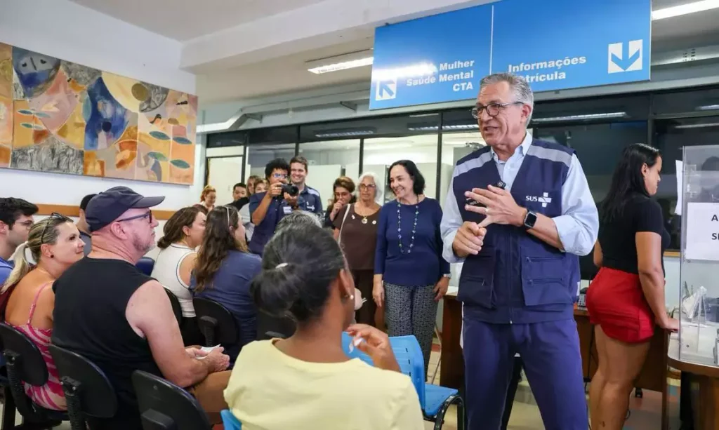 Vacina brasileira contra a dengue será aplicada em 1,1 milhão de profissionais do SUS