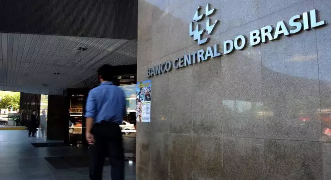 Banco Central segue expectativa do mercado e mantém taxa básica de juros em 15% ao ano