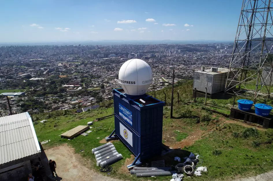 Assinado contrato de compra de mais três radares meteorológicos, possibilitando a cobertura total para o Rio Grande do Sul