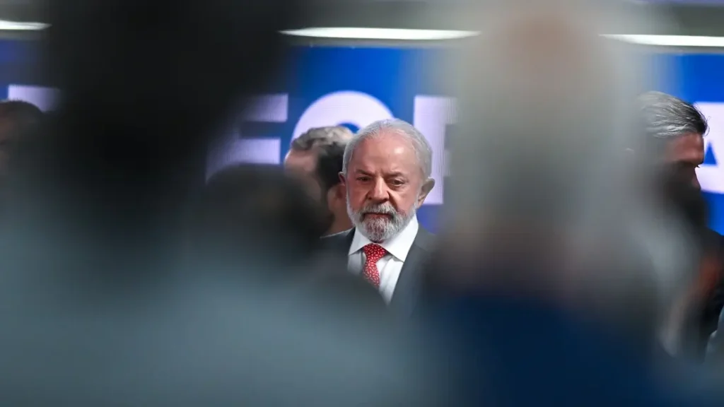 Desaprovação ao governo Lula vai a 52%, diz Gerp