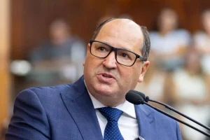 Sergio Peres toma posse como presidente da Assembleia Legislativa gaúcha