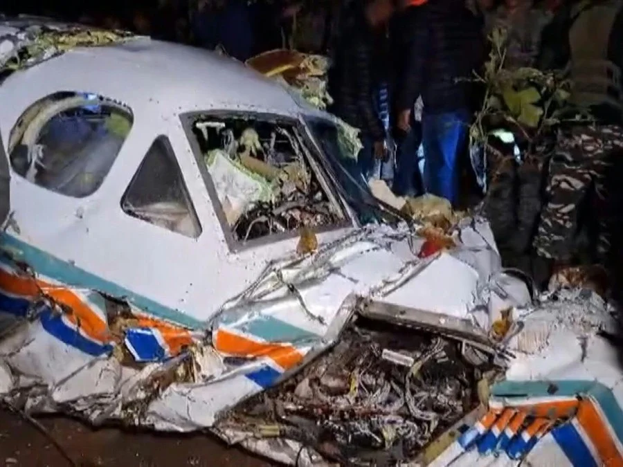 Acidente com avião médico na Índia deixa sete mortos