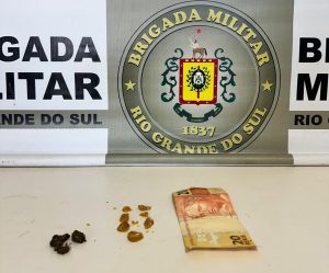 Brigada Militar prende indivíduo por tráfico de drogas em Não-Me-Toque