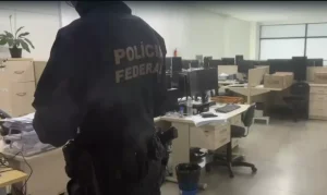 Polícia Federal investiga suposto direcionamento de licitações após enchentes no Vale do Taquari; ex-prefeito é preso