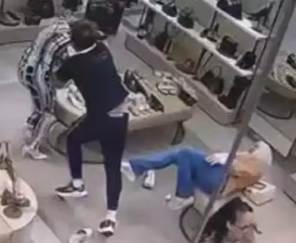 Homem é preso após agredir duas mulheres muçulmanas em shopping no Paraná