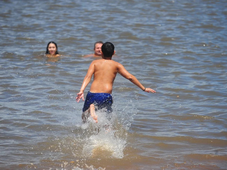 Semana de calor tórrido começa com máximas acima dos 30ºC nesta segunda-feira no RS