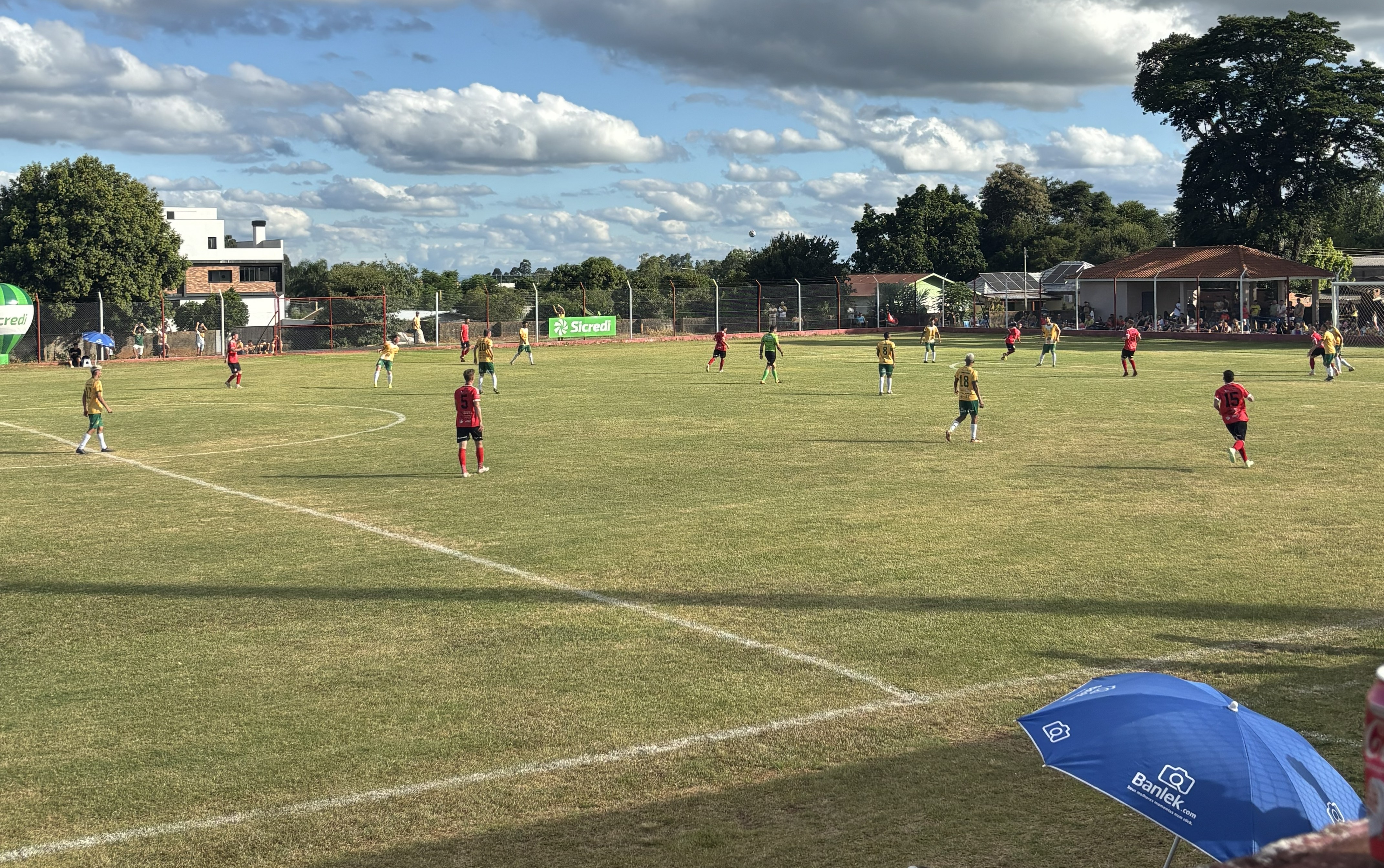 União e Sabiá Branco vencem semifinais e vão decidir o Municipal de Campo