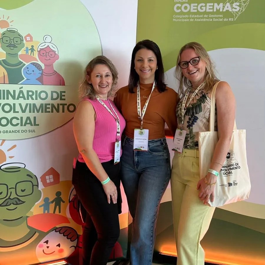 Direção do Cras e da Assistência Social participaram do III Seminário de Desenvolvimento Social do RS