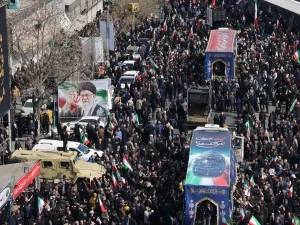 Guarda Revolucionária do Irã anuncia morte de porta-voz em ataques dos EUA e de Israel