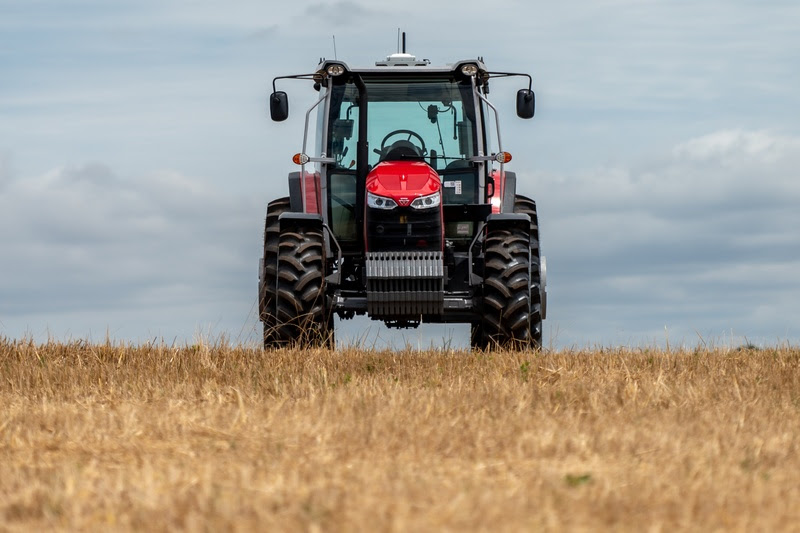 Massey Ferguson apresenta tratores voltados à agricultura familiar na 24ª Expoagro Afubra