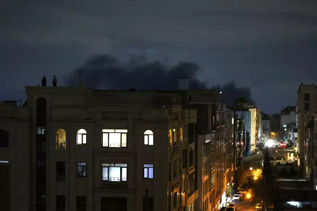 Irã ameaça atacar universidades dos Estados Unidos no Oriente Médio