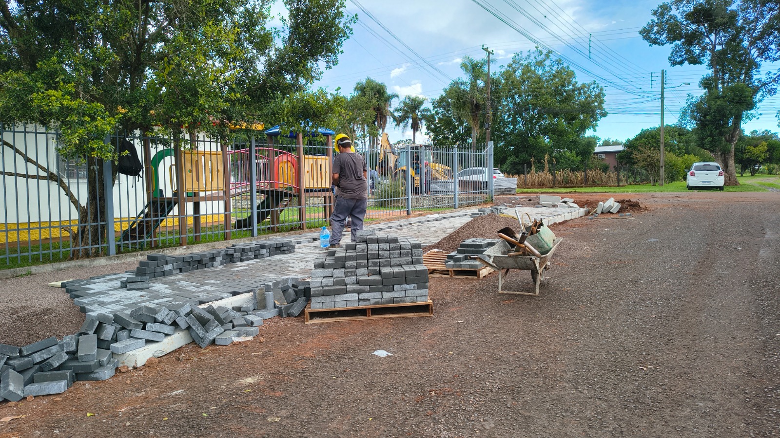 Carazinho avança com projeto de calçadas acessíveis em seis pontos da cidade