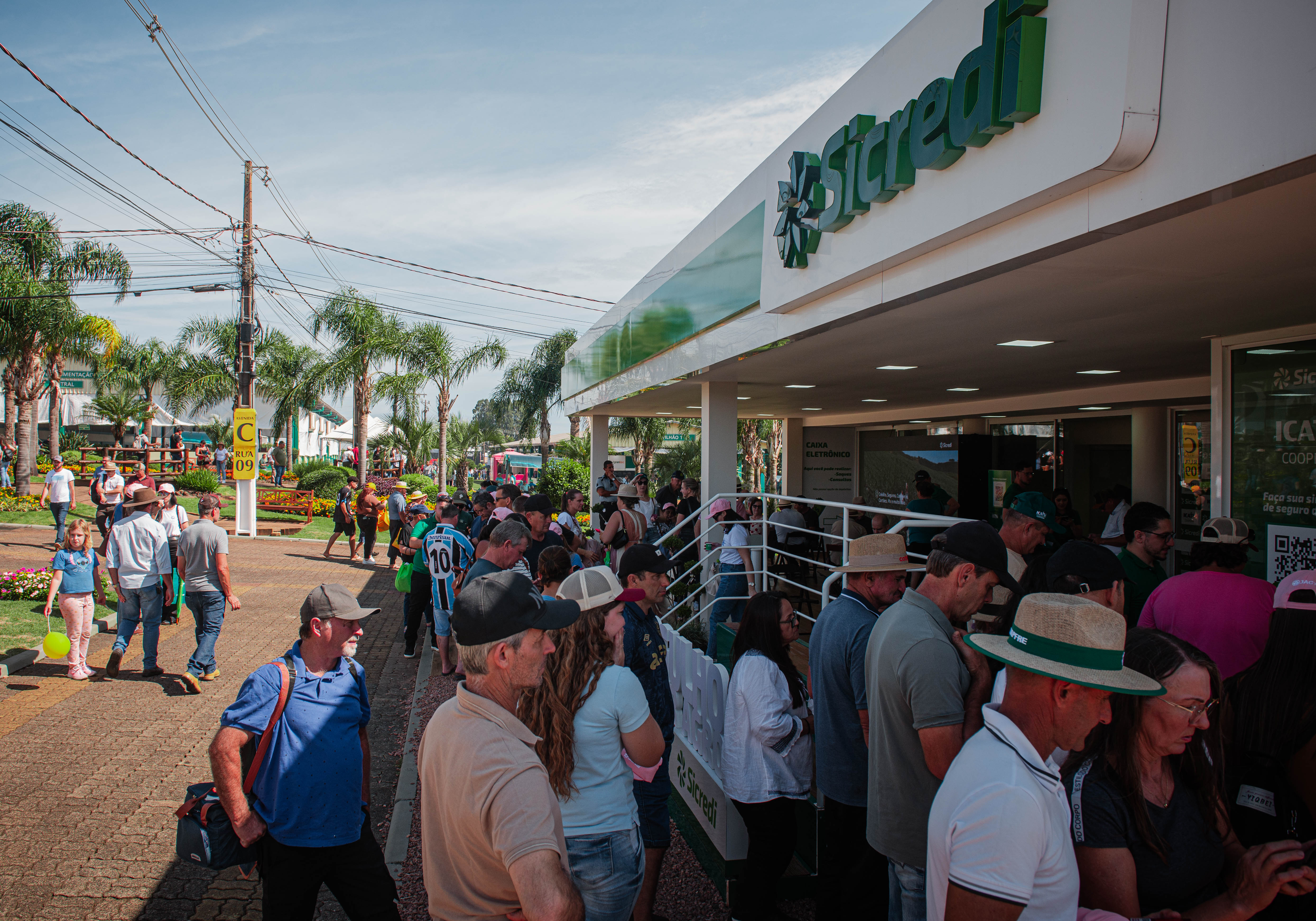 Sicredi reforça apoio ao agronegócio na 26ª Expodireto