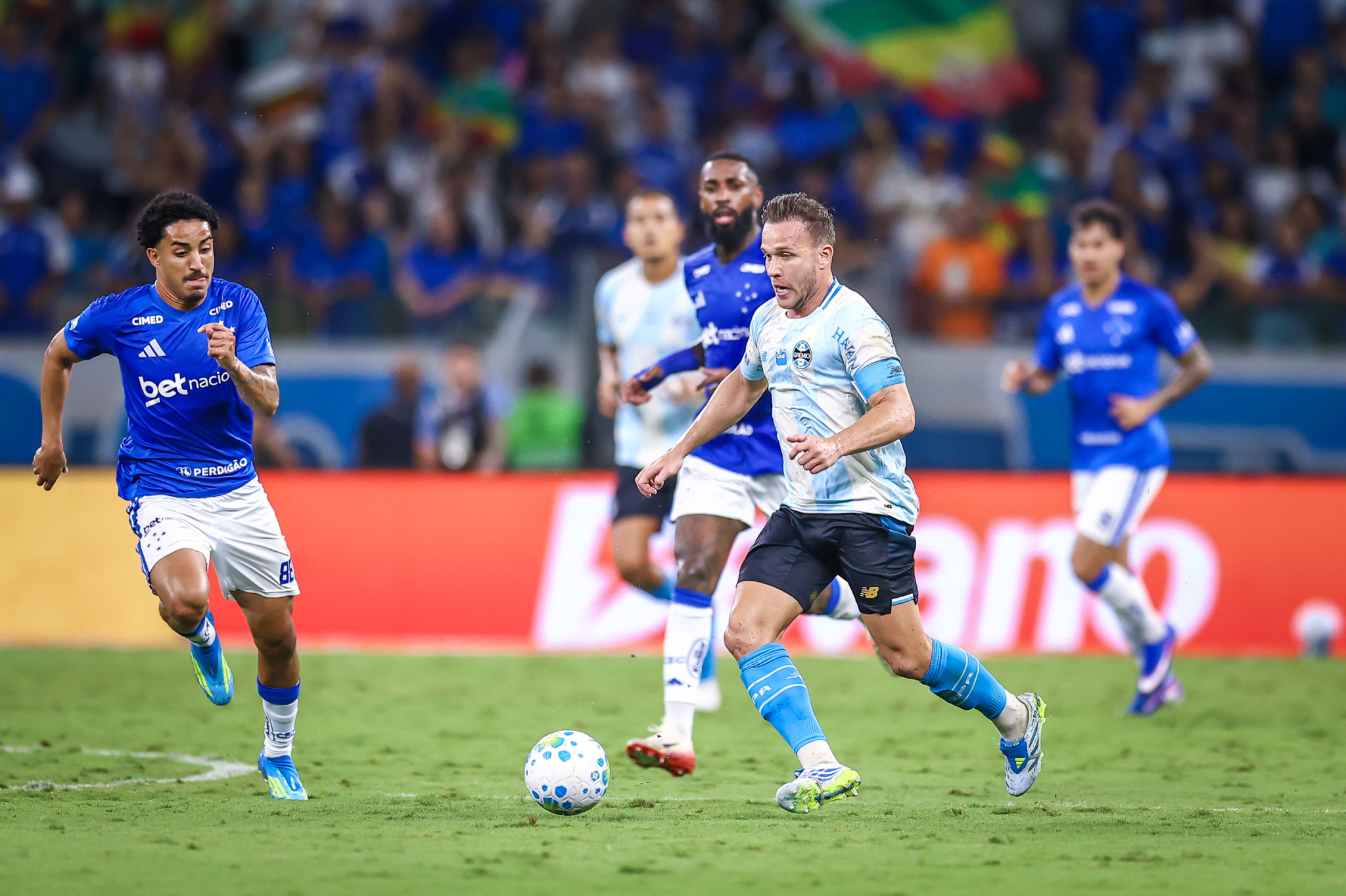 Grêmio perde para o Cruzeiro fora de casa no Brasileirão