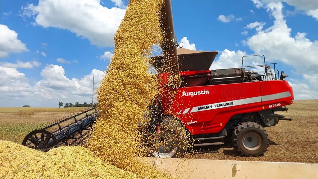 Colheita de soja se intensifica no mês de abril em Não-Me-Toque e na região  