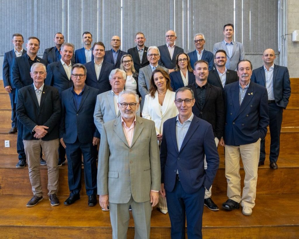 Ocergs reconduz Darci Hartmann à presidência e elege Márcio Port como vice