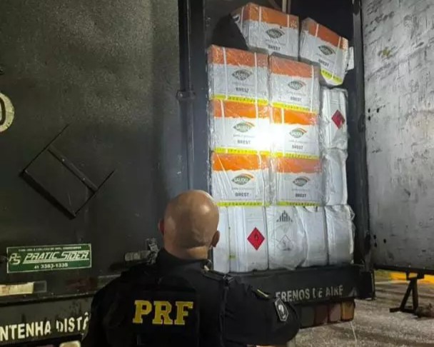 Polícia prende contrabandista com 820 litros de agrotóxico na Zona Sul do Estado