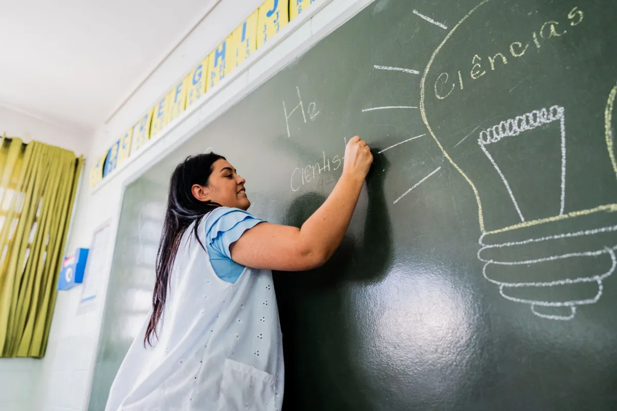 Prêmio Educador Nota 10 cria nova categoria para gestor escolar