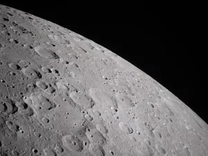 Artemis II fez mais de 7 mil fotos ao contornar a Lua que devem fomentar estudos sobre crateras