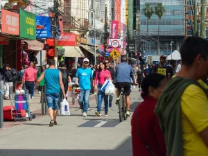 Vendas no varejo crescem 0,6% em fevereiro, revela IBGE