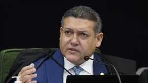 Indicados por Bolsonaro ao STF assumirão comando do TSE pela primeira vez