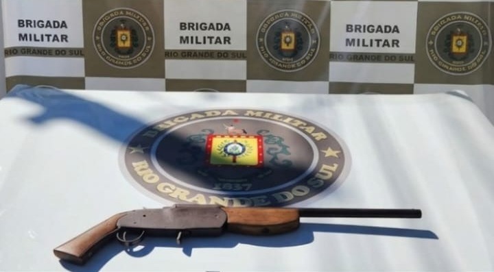 Brigada Militar apreende arma de fogo utilizada em homicídio em Tapera