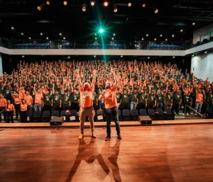 Stara realiza 2º Encontro de Vendedores