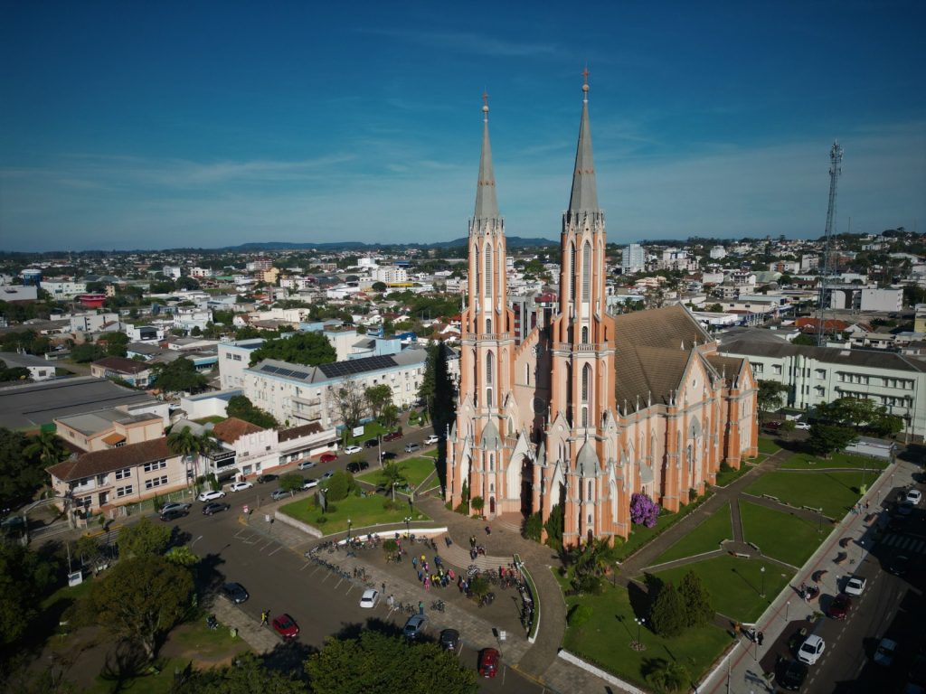 Venâncio Aires tenta bater recorde mundial com 2 mil pessoas em mateada