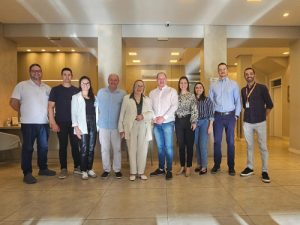 A força da parceria que salva vidas: Arita Bergmann visita o HCC