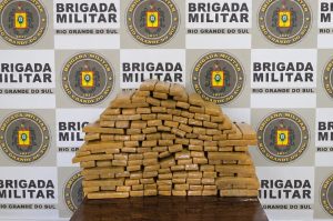 Brigada Militar apreende mais de 100 quilos de maconha em Espumoso
