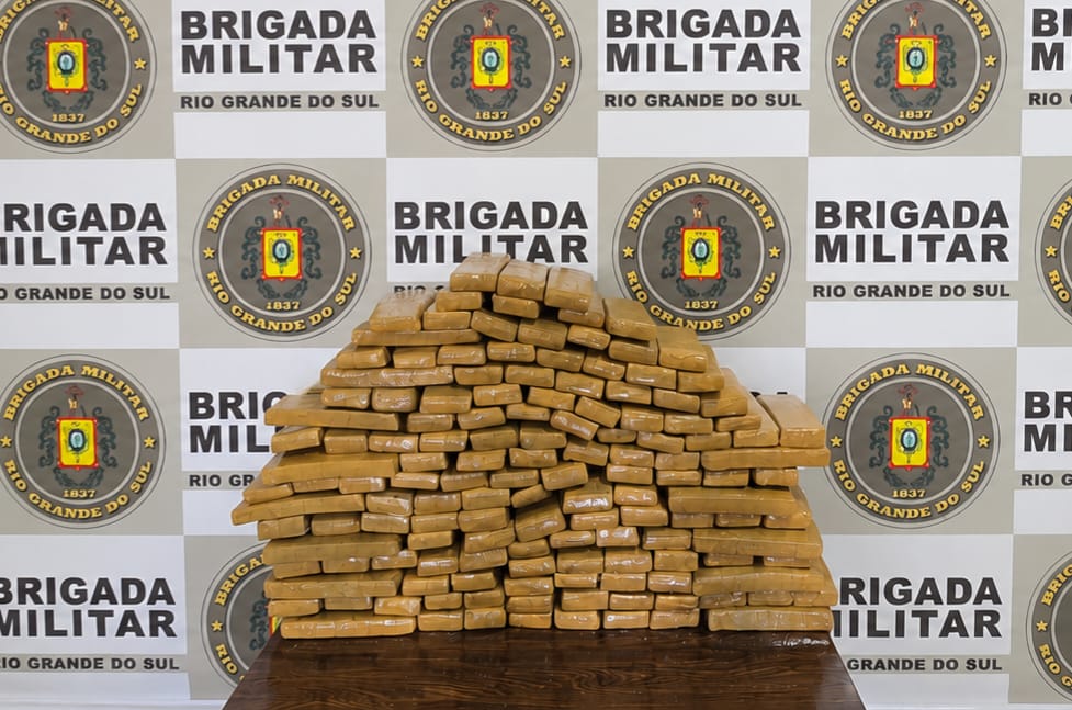 Brigada Militar apreende mais de 100 quilos de maconha em Espumoso