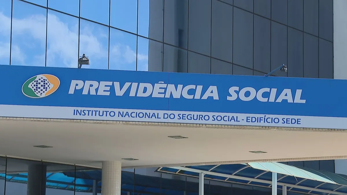 INSS paga 13º salário antecipado a partir desta segunda; confira datas