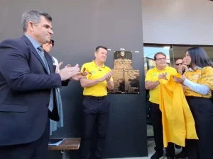 Instituto Dunga entrega a primeira Delegacia de Pronto Atendimento da Mulher em Porto Alegre