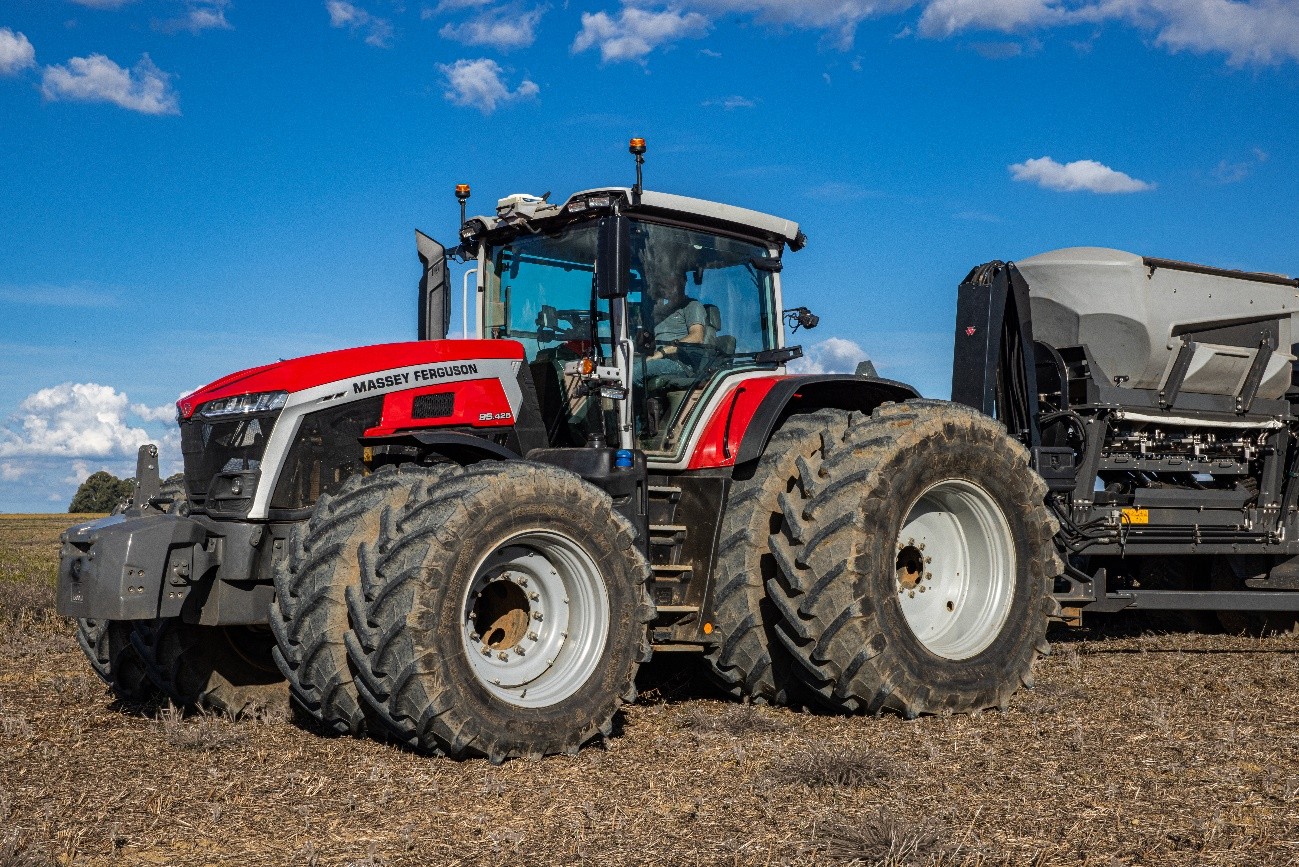 Massey Ferguson leva lançamentos em tratores e agricultura digital à Agroactiva 2026