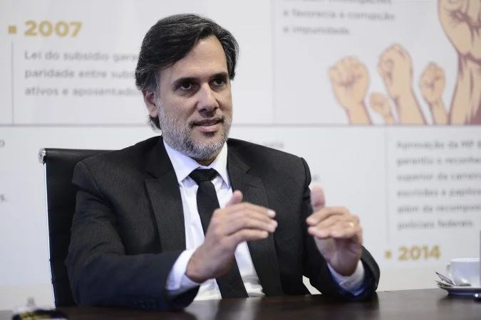 “Master deixou prejuízo de R$ 500 bilhões”, estima Werneck