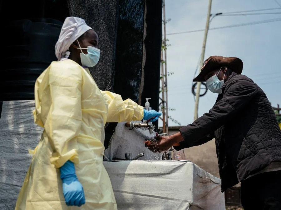 Ebola: especialistas avaliam risco de disseminação da doença no Brasil