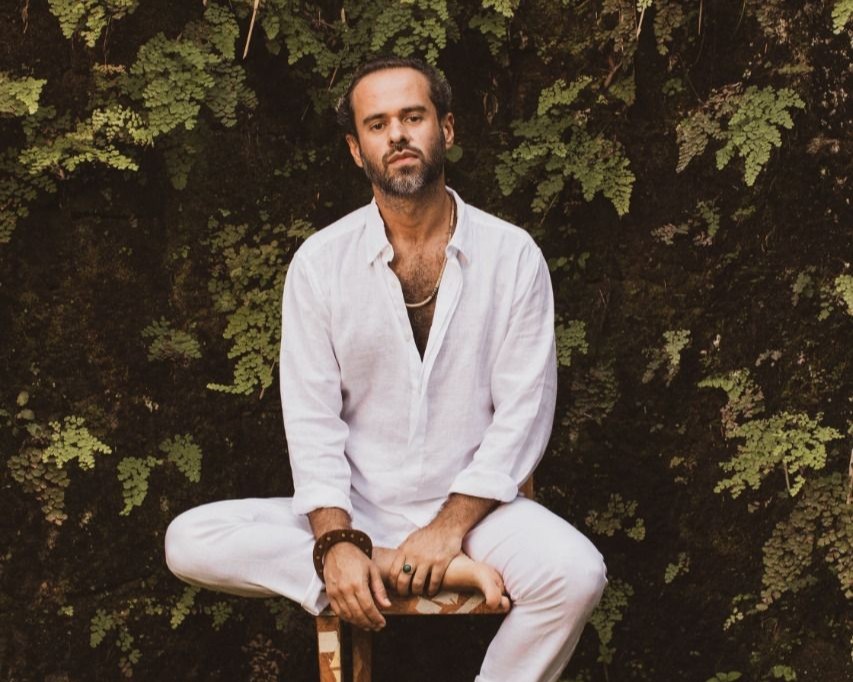 Sesc Carazinho recebe show do músico paulista Marcelo Jeneci