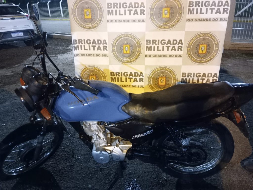 Brigada Militar recupera motocicleta furtada e prende homem por receptação em Sarandi