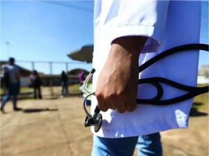 Enamed obrigatório para médicos: entenda as mudanças