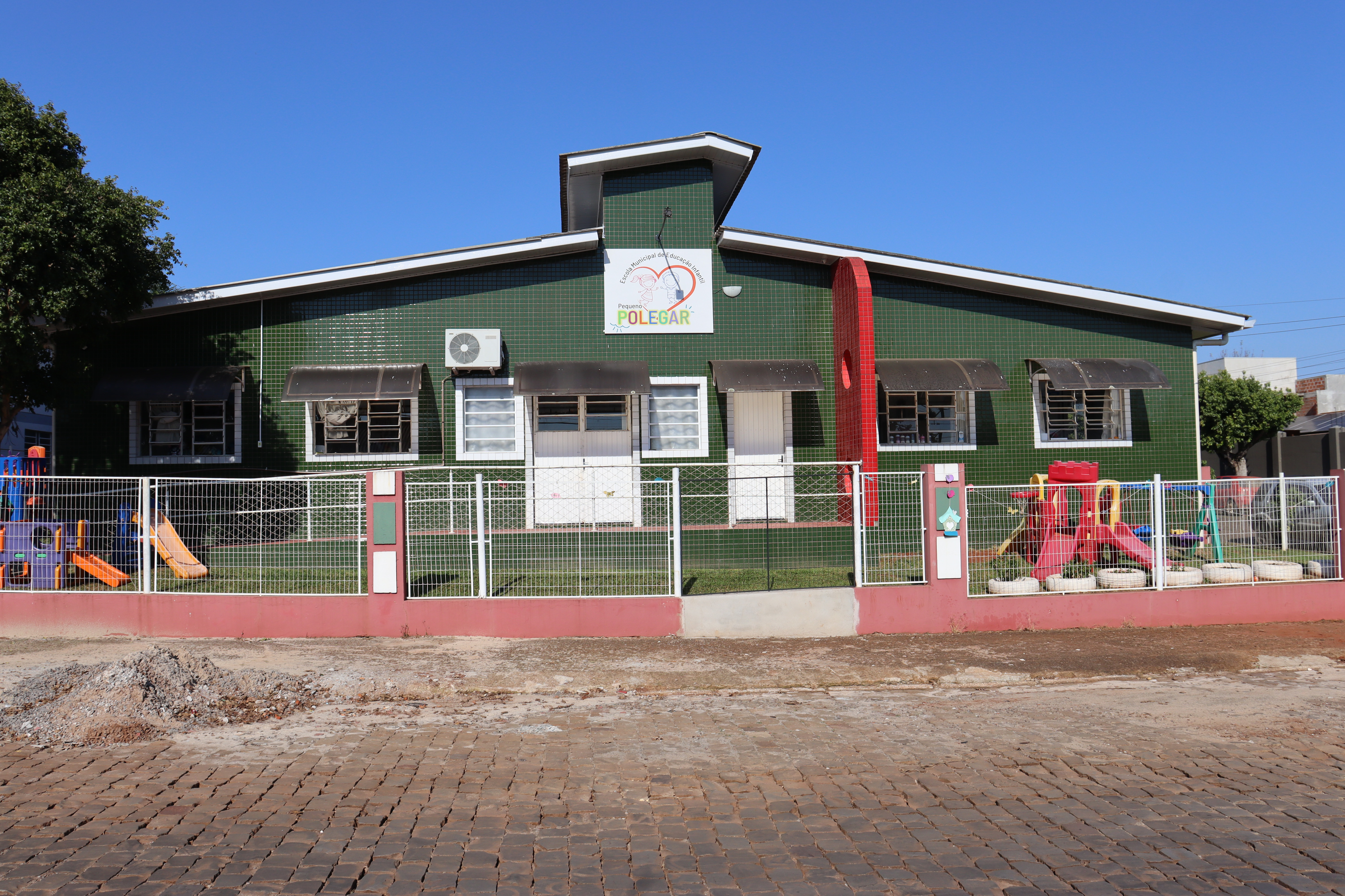 Escola Pequeno Polegar de Não-Me-Toque passa por reforma estrutural  