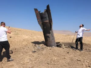 Irã suspende ataques contra Israel, mas cogita novos bombardeios em caso de agressão ao Líbano