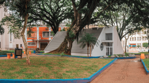 Banheiros da Praça Albino Hillebrand são reabertos após reforma de R$ 268 mil
