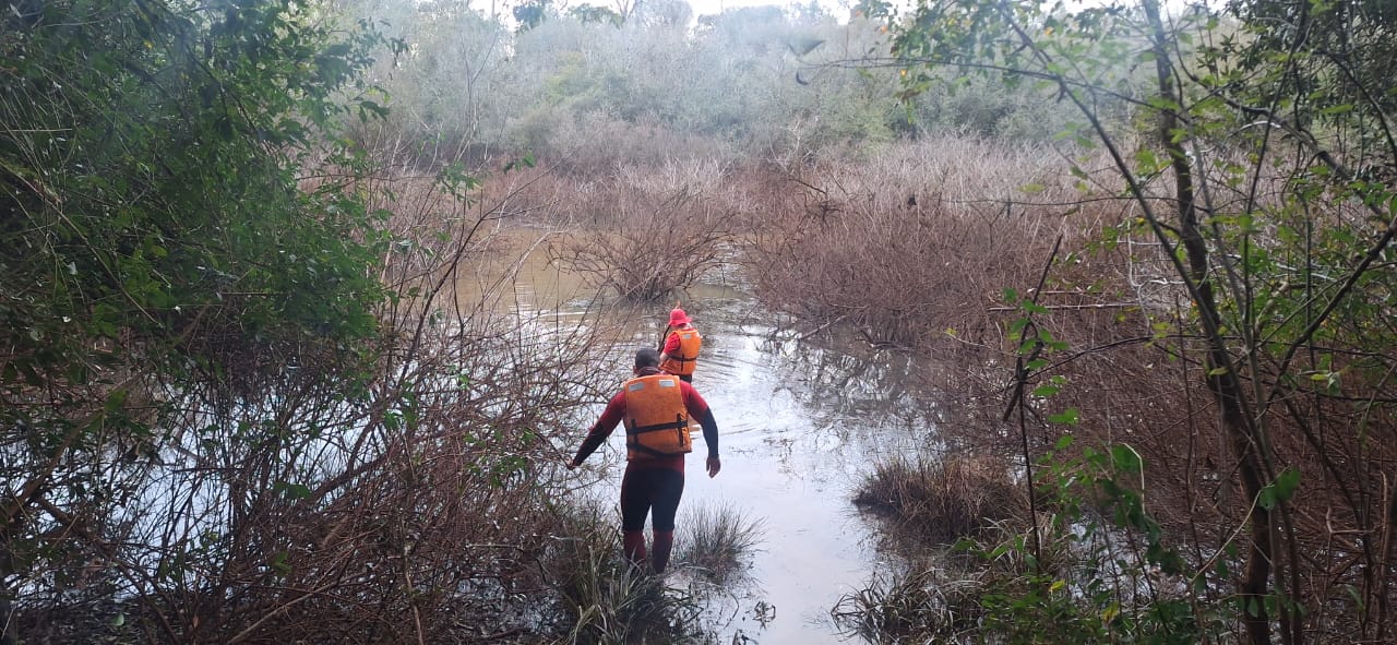 Buscas por idoso desaparecido em Mata Cobra entram no terceiro dia e seguem mesmo com chuva intensa