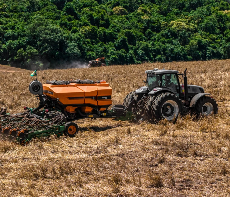 Como regular plantadeira e semeadora para garantir a eficiência no plantio de soja, milho e trigo?