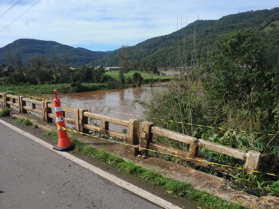 RS tem 85 municípios com danos após temporal, aponta Defesa Civil