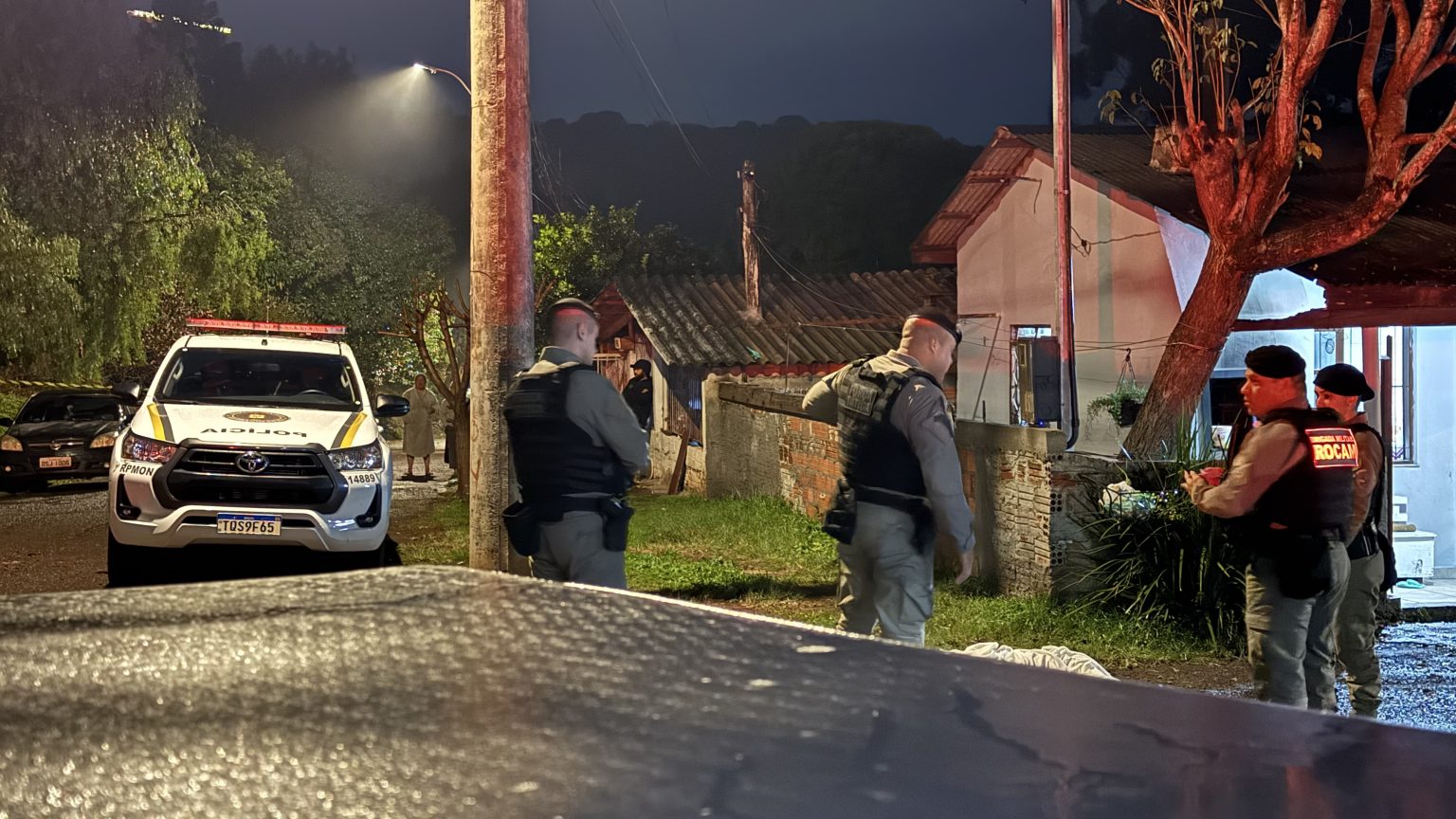 Homem é executado a tiros em cruzamento na Vila Jardim, em Passo Fundo