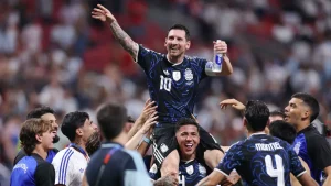 Messi iguala marca de Pelé em assistências nos jogos de mata-mata das Copas
