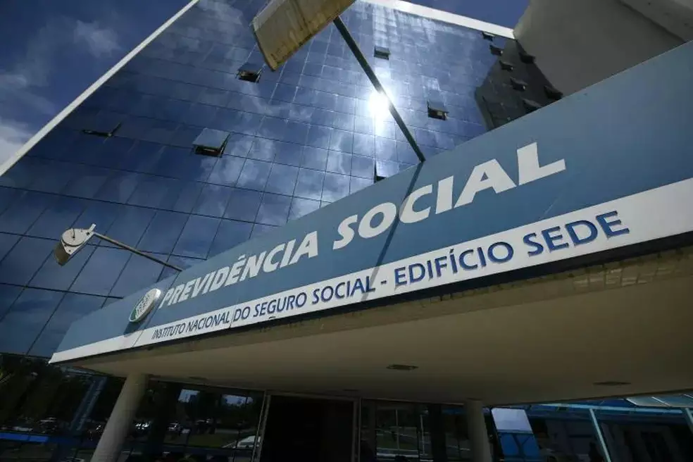 Polícia Federal deve indiciar presos das fraudes do INSS neste mês