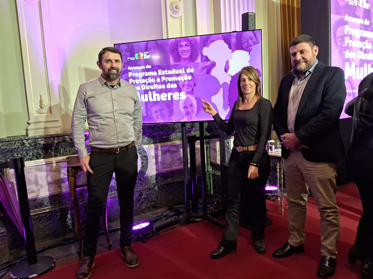 Colorado garante recursos e participa de programas estaduais durante agenda em Porto Alegre